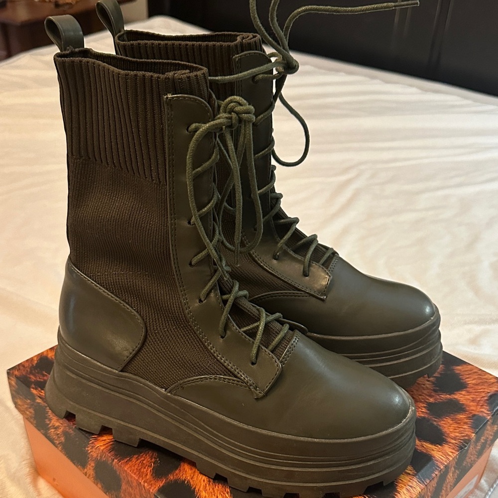 Lemonade Green Sock Boots